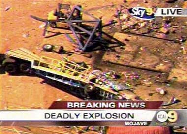 美國加州一個民用火箭發(fā)射基地機場爆炸[組圖]