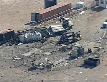 美國加州一個民用火箭發(fā)射基地機場爆炸[組圖]